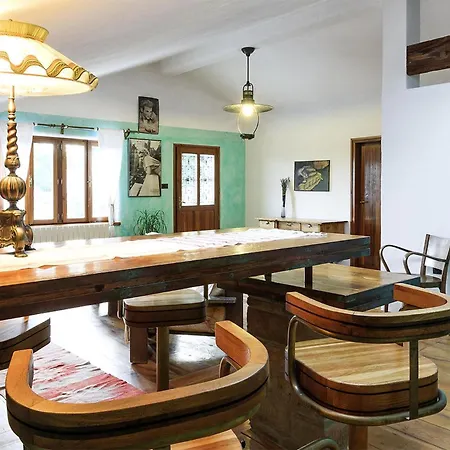Holiday home Gorgeous In With Private Swimming Pool, Be Inside Or Outside Bribir (Primorje-Gorski Kotar)