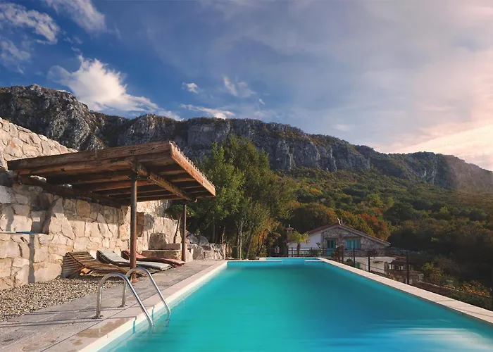Pet Friendly In With Wifi Сasa de vacaciones Bribir (Primorje-Gorski Kotar)