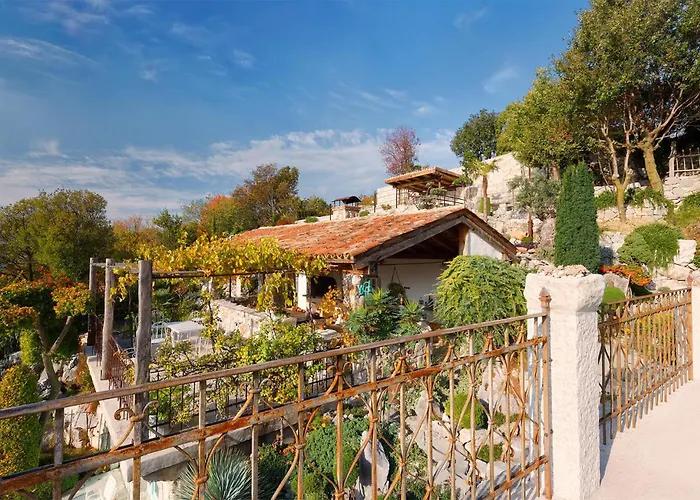 Сasa de vacaciones Pet Friendly In With Wifi Bribir (Primorje-Gorski Kotar)